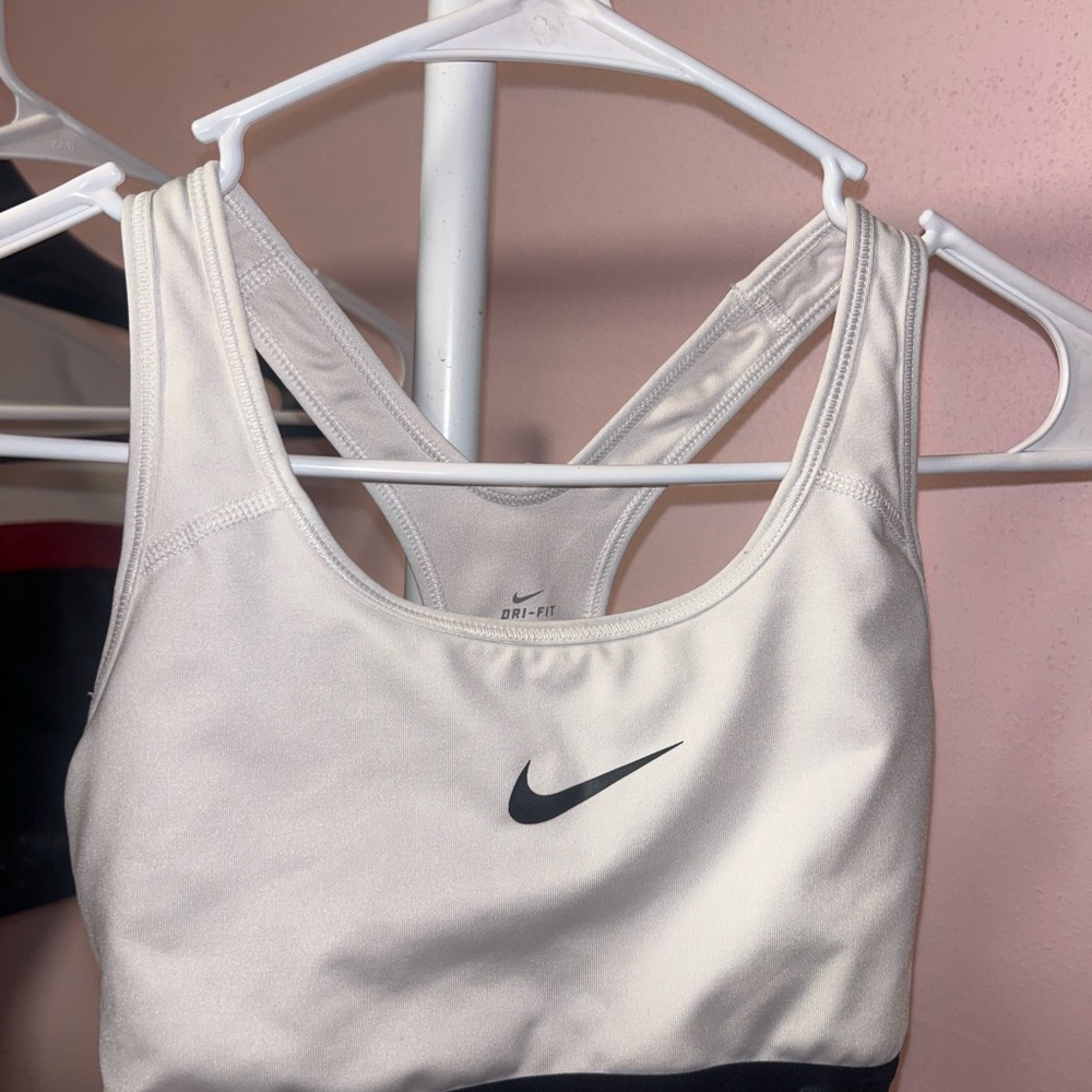 Nike Women's White Sports Bra